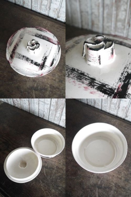 他の写真1: アンティーク　蓋付き　陶器製ボウル（観賞用）