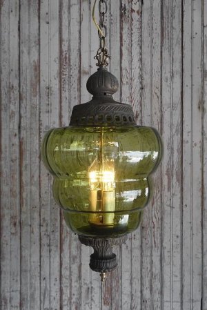画像1: アンティーク　グリーンガラス　3灯吊り下げランプ