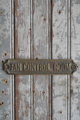 アンティーク　FAN CONTROL ROOM　ブラスプレート