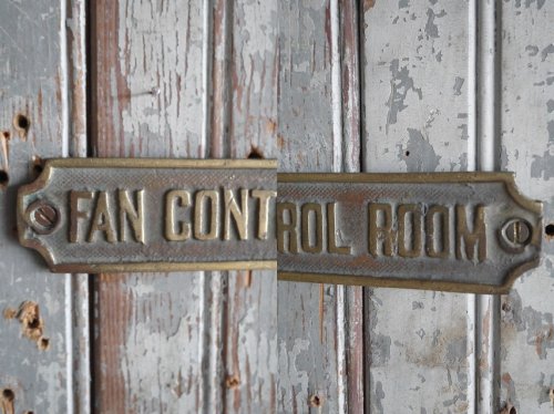 他の写真2: アンティーク　FAN CONTROL ROOM　ブラスプレート