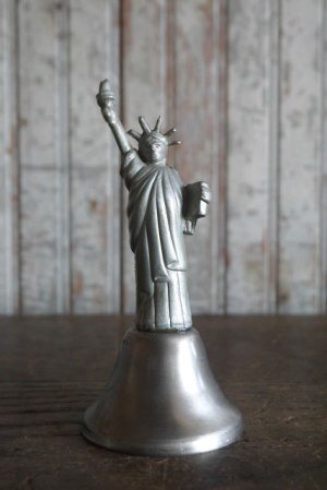 画像1: アンティーク　自由の女神　Hand Bell