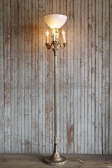 画像: アンティーク　メタル×ミルクガラスシェード　４灯フロアランプ 