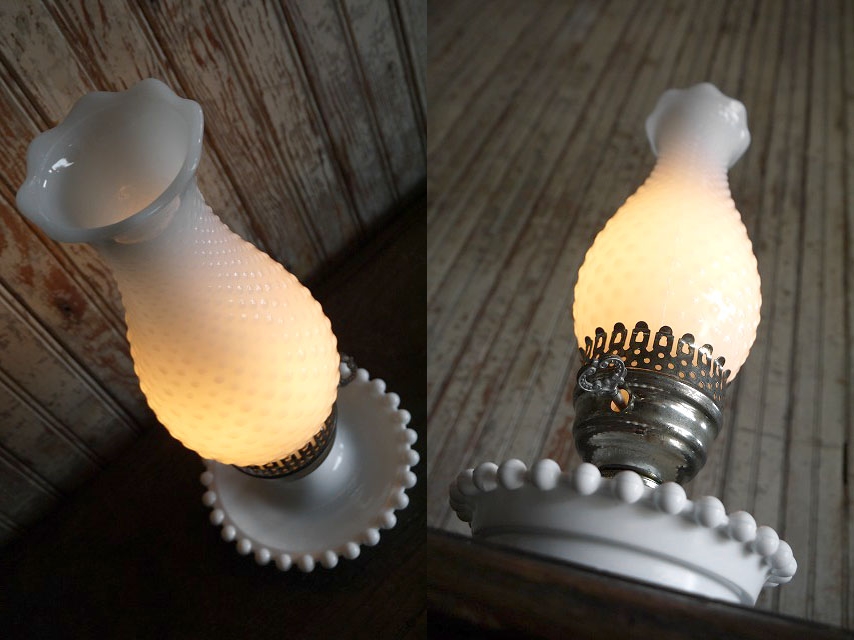 画像: アンティーク　ミルクガラスシェード　テーブルランプ